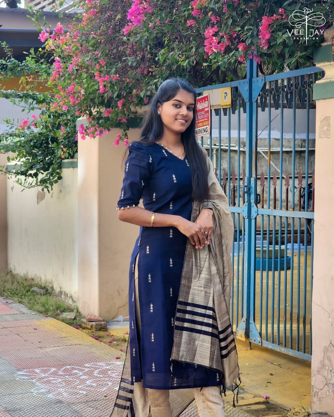 elegant navy blue raw silk suit set with golden border dupatta elegant navy blue raw silk suit set with golden border dupatta